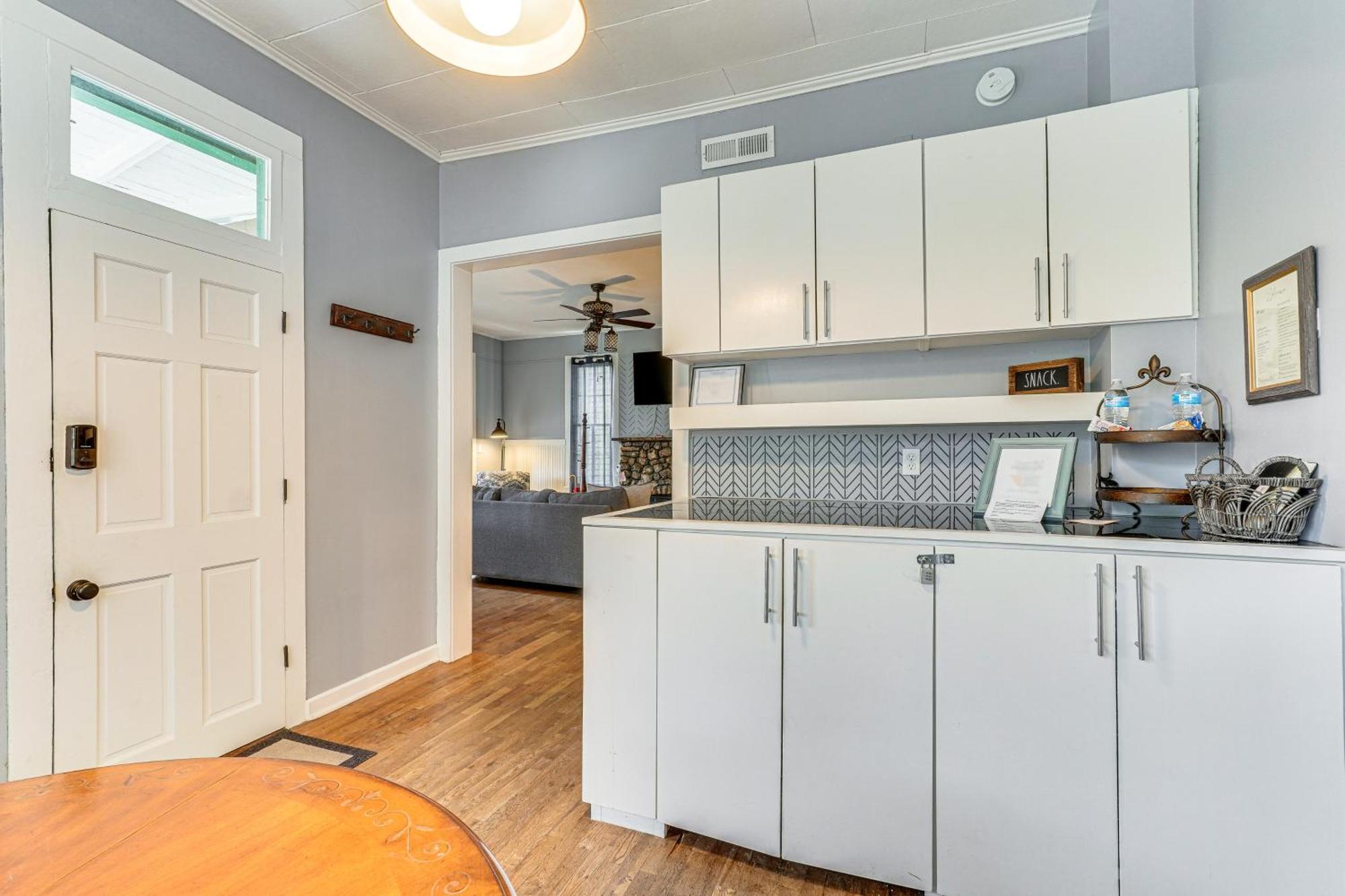 Cozy Eureka Springs Cottage, Walk To Dtwn! Екстер'єр фото