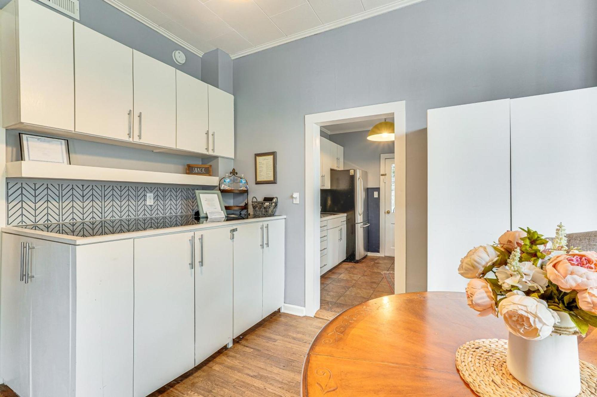 Cozy Eureka Springs Cottage, Walk To Dtwn! Екстер'єр фото